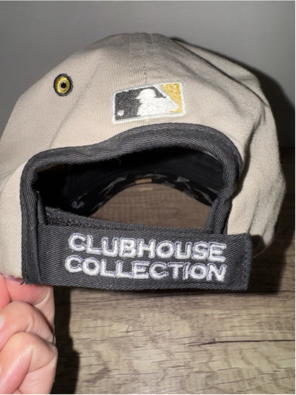 Vintage SF Giants 2002 NL Champions Hat Y2K MLB New Era Clubhouse Cap Sportswear